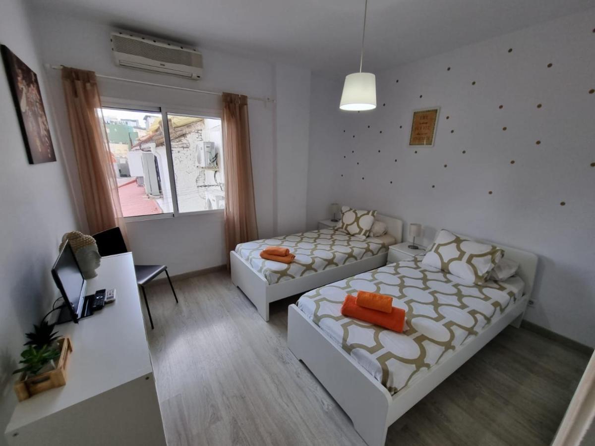 Appartamento Apartamento Con Encanto "Larios Street" Málaga Esterno foto