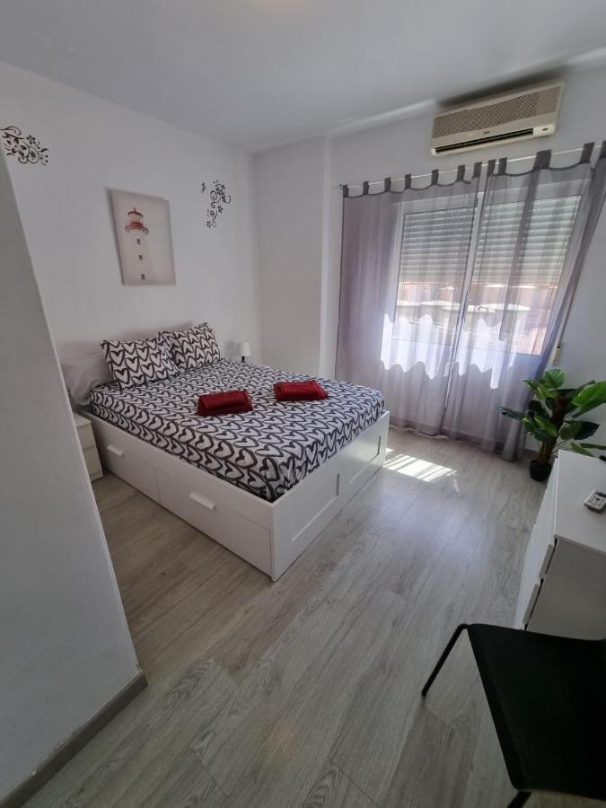 Appartamento Apartamento Con Encanto "Larios Street" Málaga Esterno foto