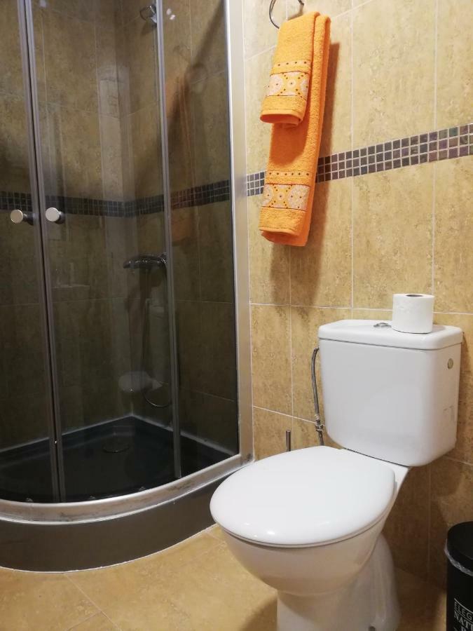 Appartamento Apartamento Con Encanto "Larios Street" Málaga Esterno foto