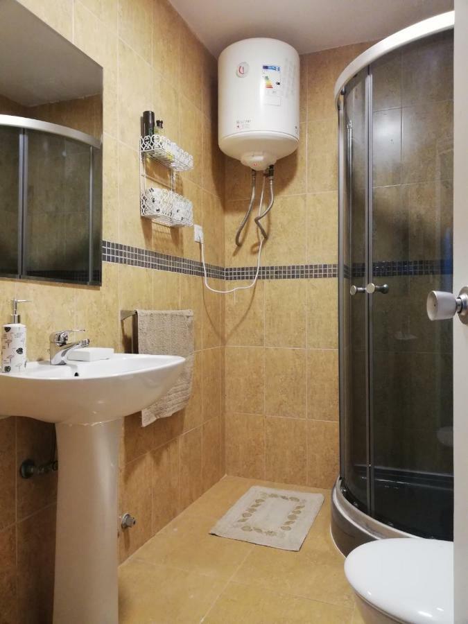 Appartamento Apartamento Con Encanto "Larios Street" Málaga Esterno foto