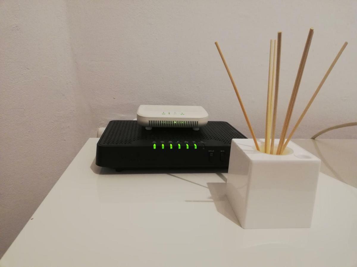 Appartamento Apartamento Con Encanto "Larios Street" Málaga Esterno foto