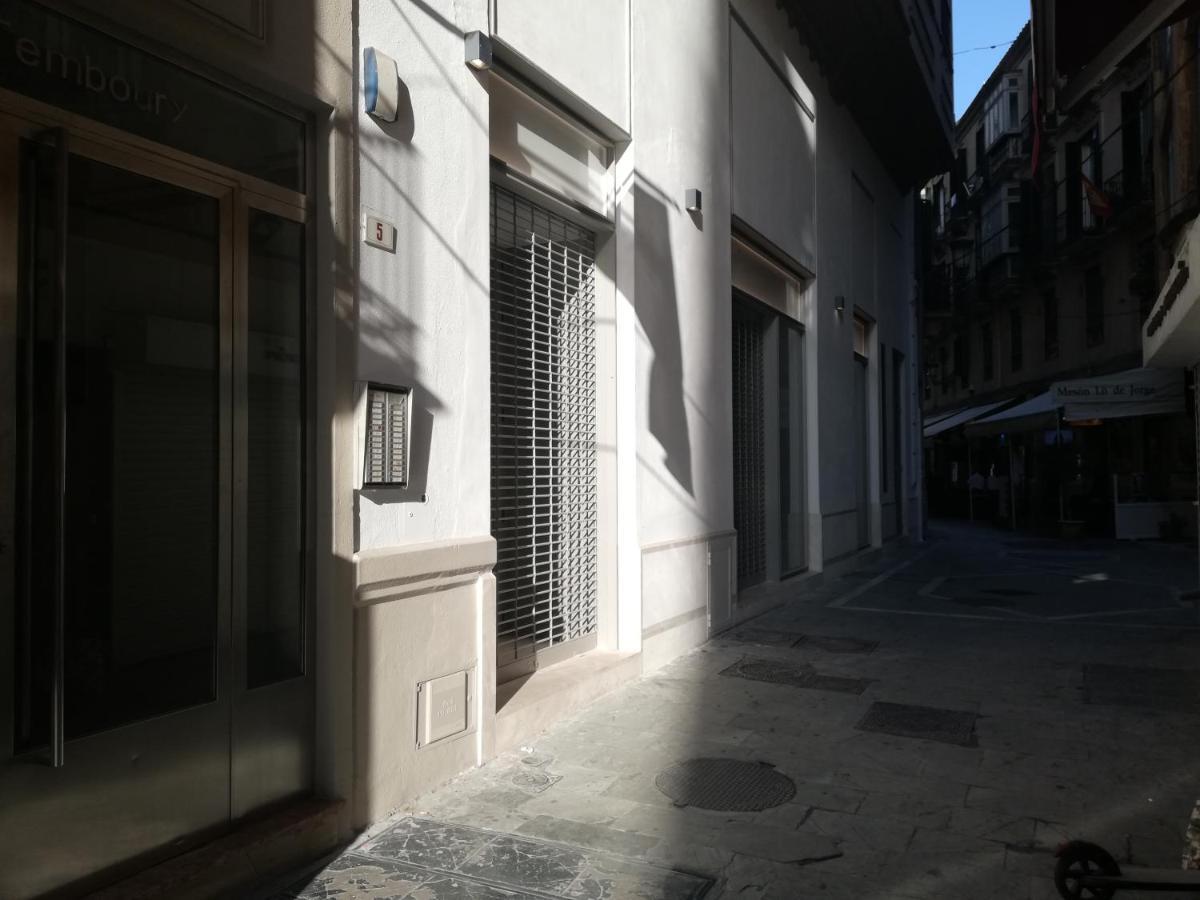 Appartamento Apartamento Con Encanto "Larios Street" Málaga Esterno foto