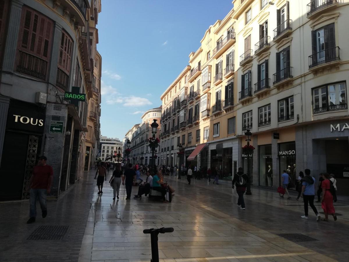 Appartamento Apartamento Con Encanto "Larios Street" Málaga Esterno foto